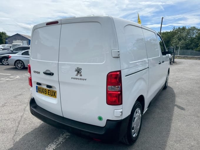 2025 Peugeot Expert