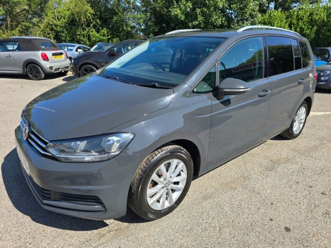 2025 Volkswagen Touran
