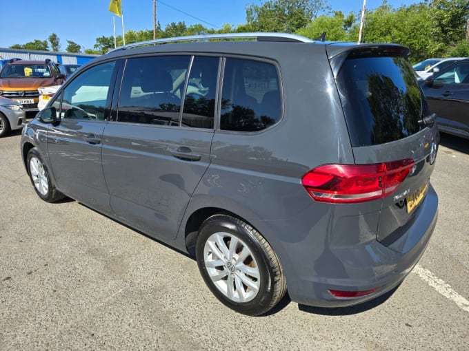 2025 Volkswagen Touran
