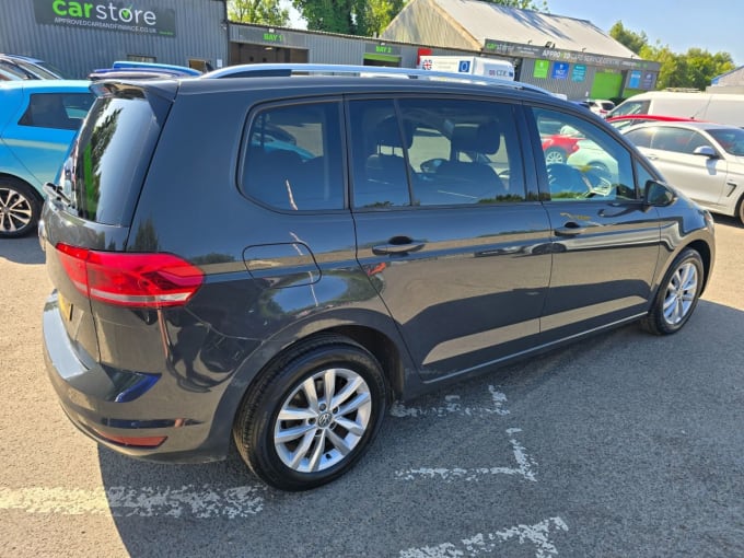 2025 Volkswagen Touran