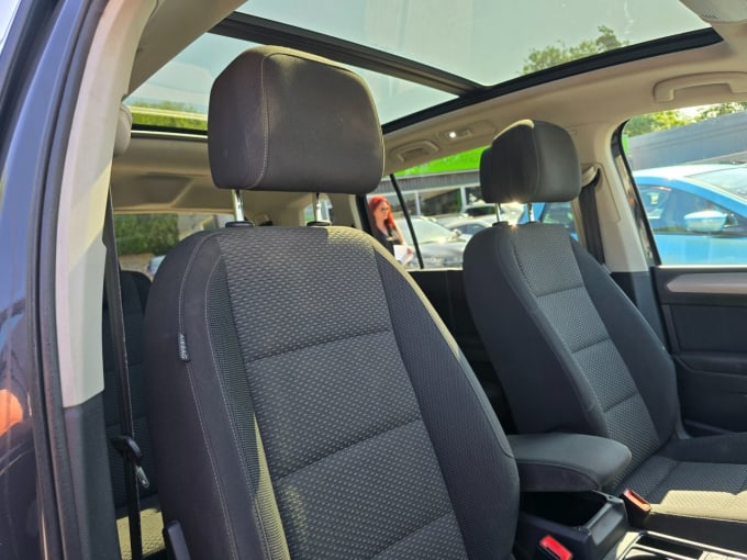 2025 Volkswagen Touran