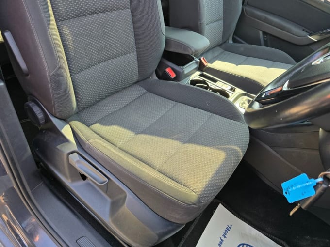 2025 Volkswagen Touran