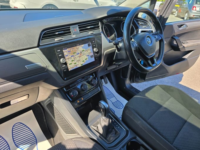 2025 Volkswagen Touran