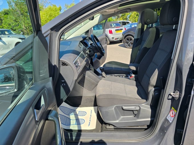 2025 Volkswagen Touran