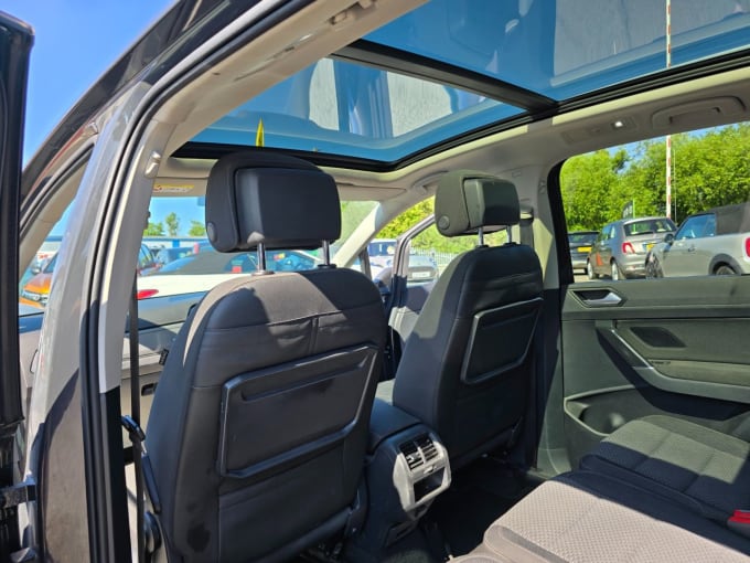 2025 Volkswagen Touran