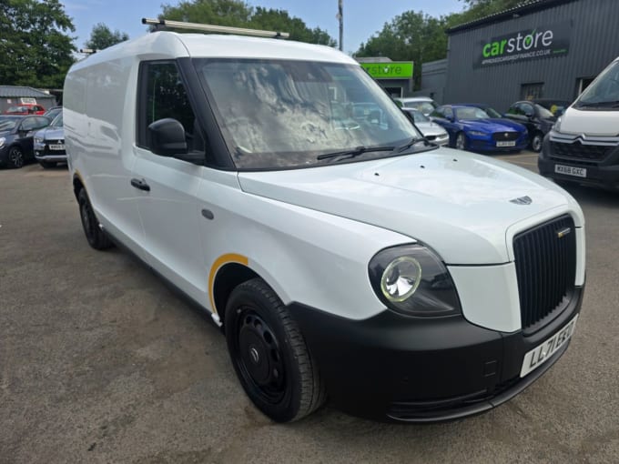2025 Levc Vn5