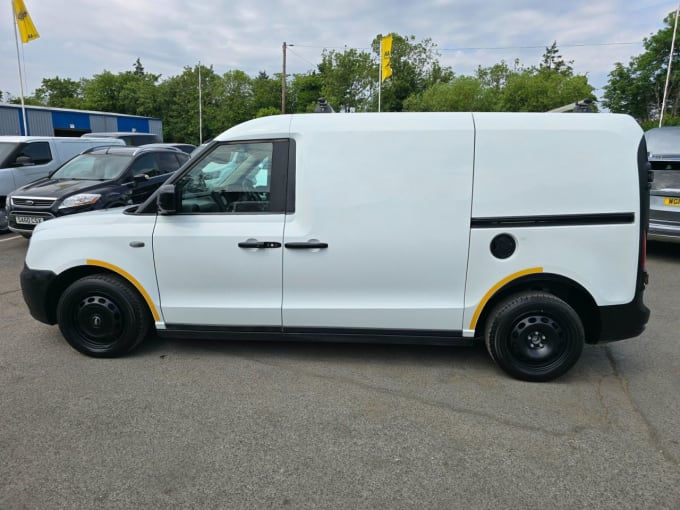 2025 Levc Vn5