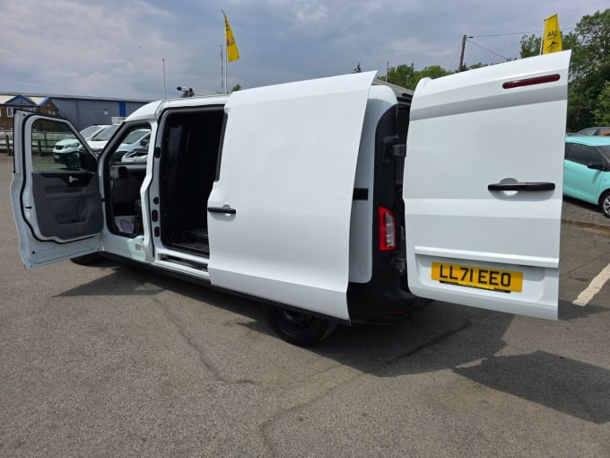 2025 Levc Vn5
