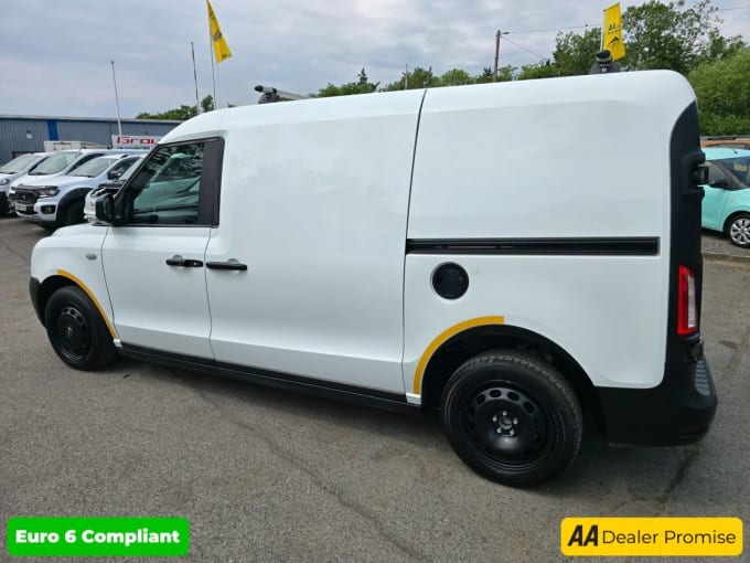 2025 Levc Vn5