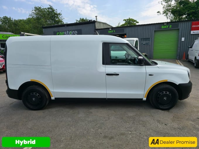 2025 Levc Vn5