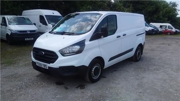 2025 Ford Transit Custom