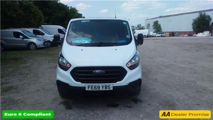 2025 Ford Transit Custom