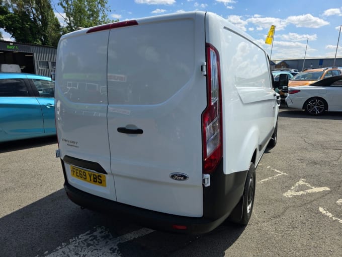 2025 Ford Transit Custom