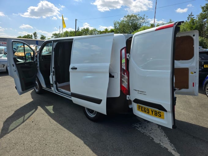 2025 Ford Transit Custom
