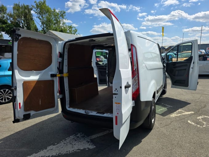 2025 Ford Transit Custom