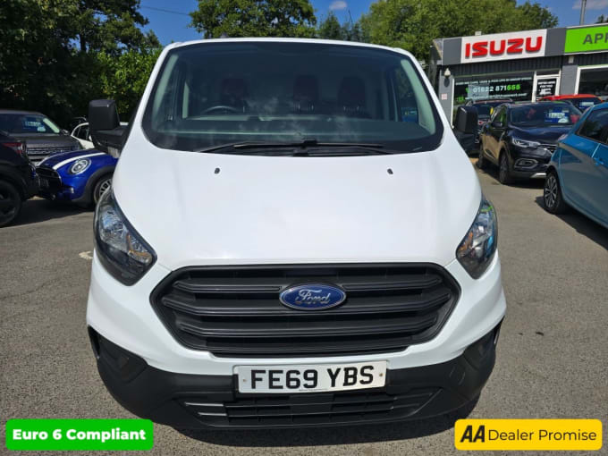 2025 Ford Transit Custom