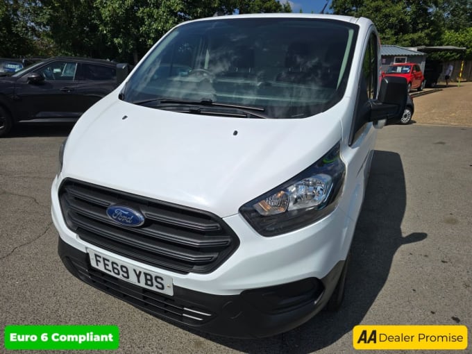 2025 Ford Transit Custom