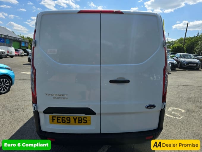 2025 Ford Transit Custom