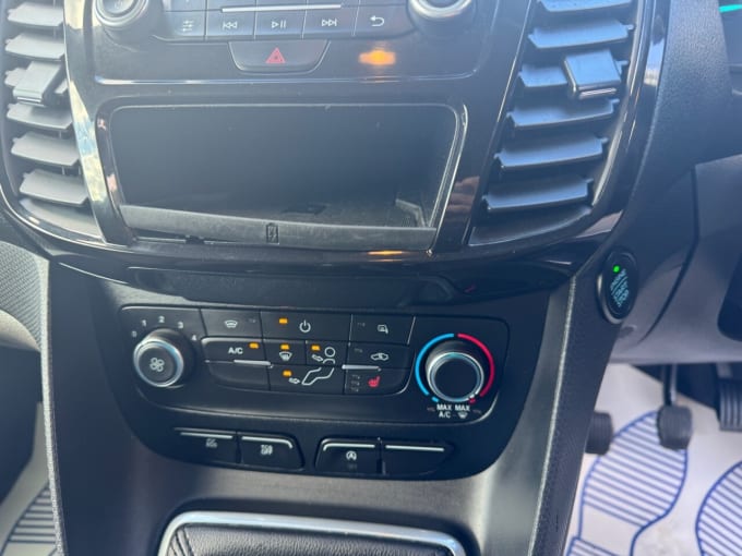 2025 Ford Transit Connect