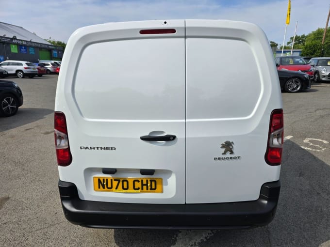 2025 Peugeot Partner
