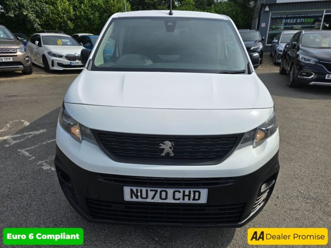 2025 Peugeot Partner