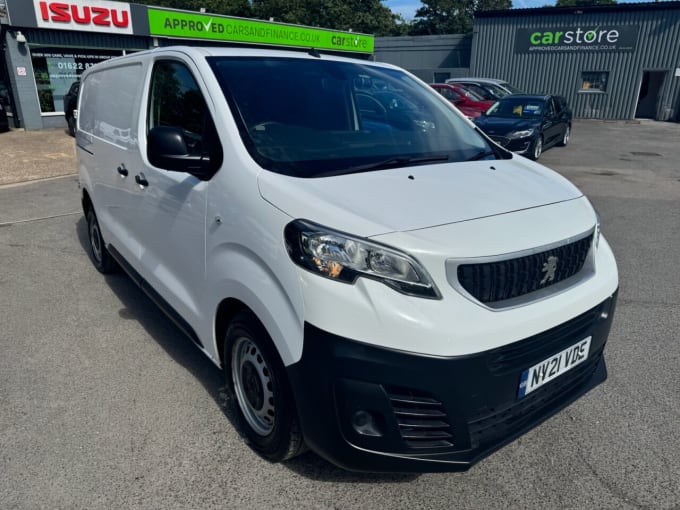 2025 Peugeot Expert