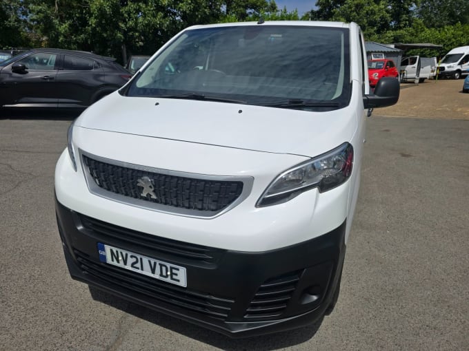 2025 Peugeot Expert
