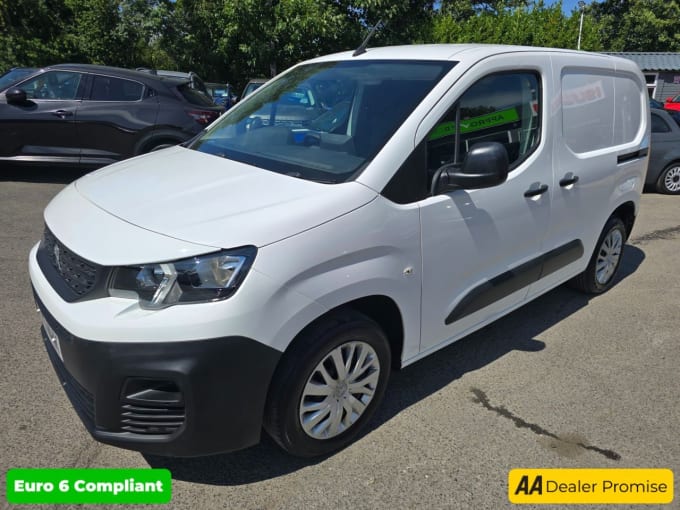 2025 Peugeot Partner