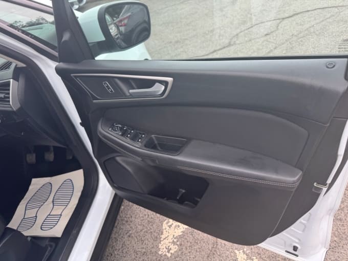 2025 Ford Galaxy