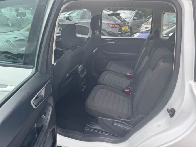 2025 Ford Galaxy
