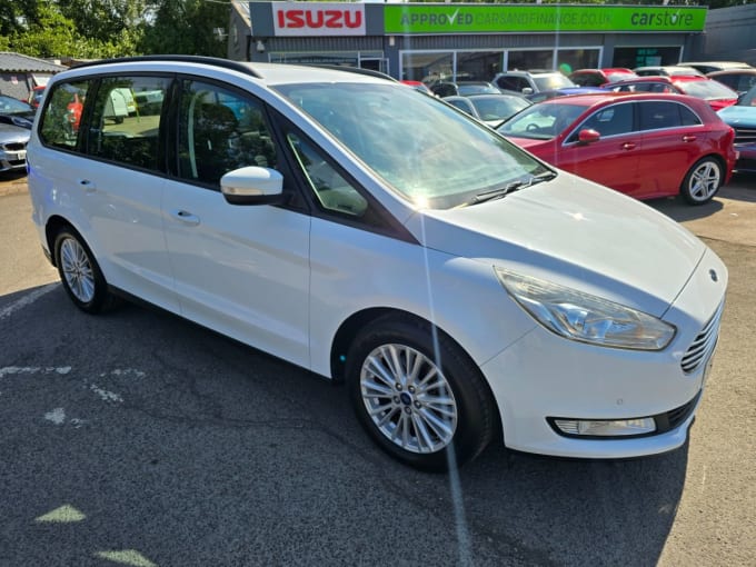 2025 Ford Galaxy