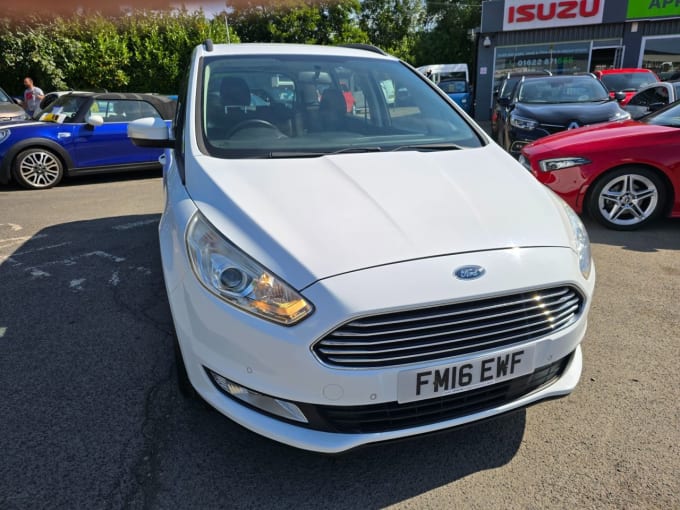 2025 Ford Galaxy