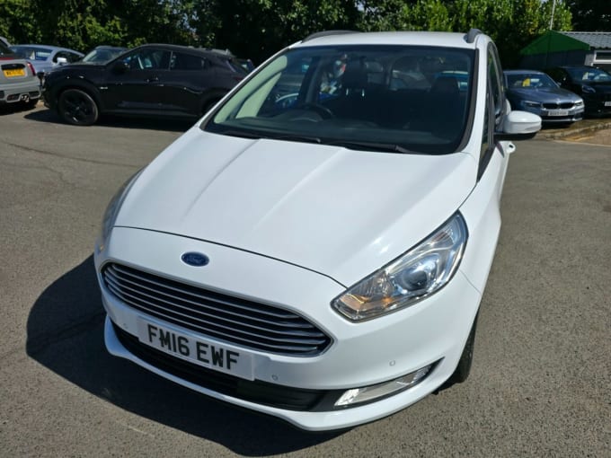 2025 Ford Galaxy