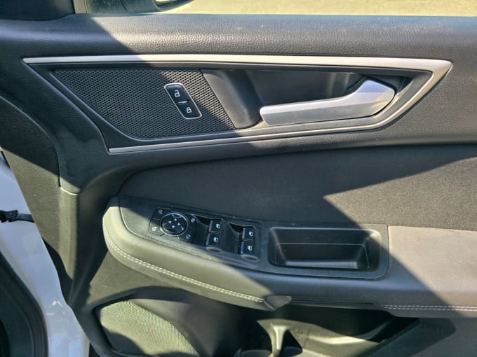 2025 Ford Galaxy