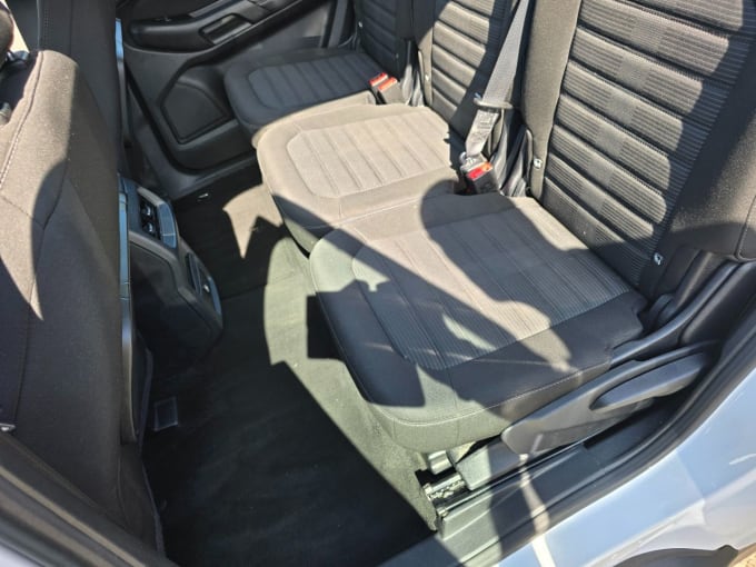 2025 Ford Galaxy