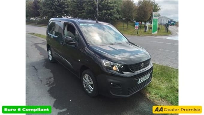 2025 Peugeot Partner