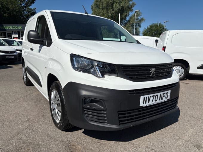 2025 Peugeot Partner