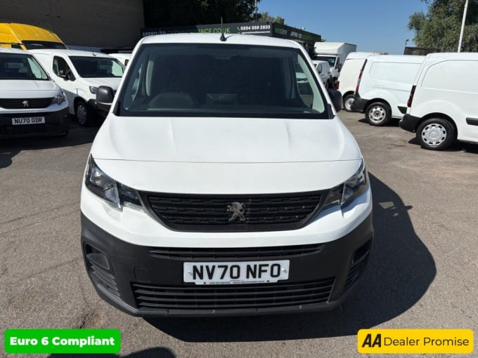 2025 Peugeot Partner
