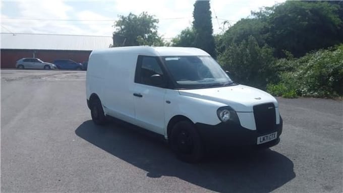 2025 Levc Vn5