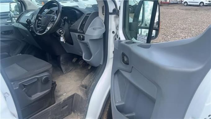 2025 Ford Transit