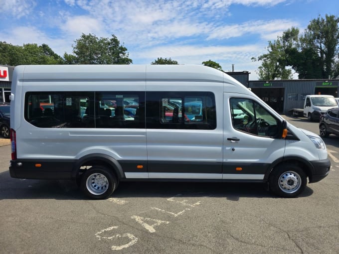 2025 Ford Transit