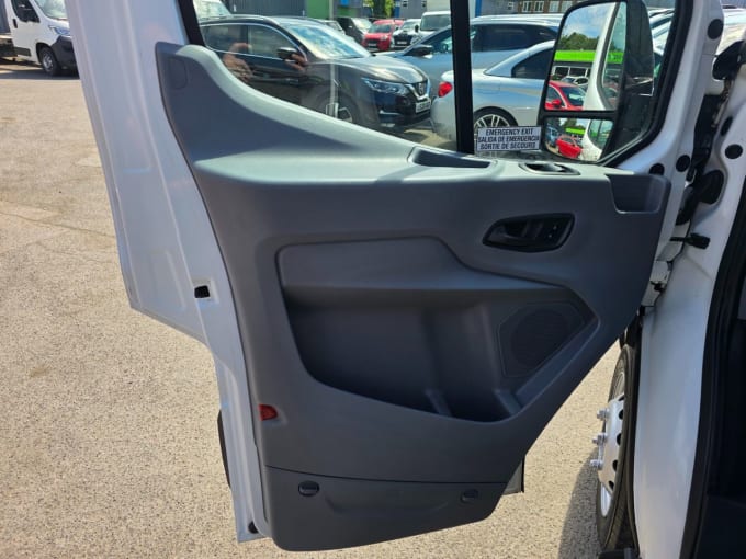 2025 Ford Transit