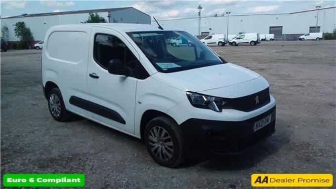 2025 Peugeot Partner