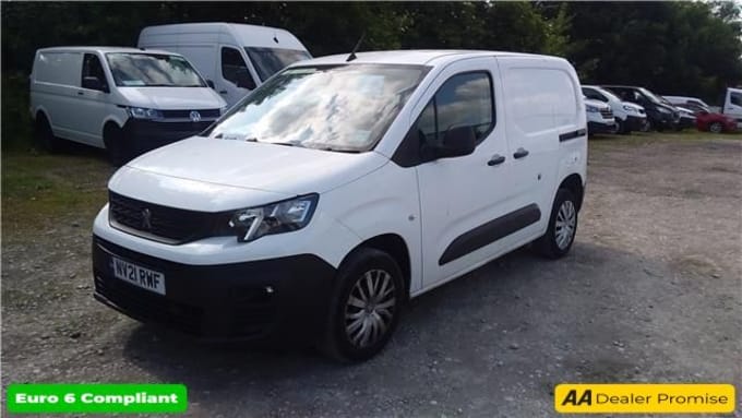 2025 Peugeot Partner
