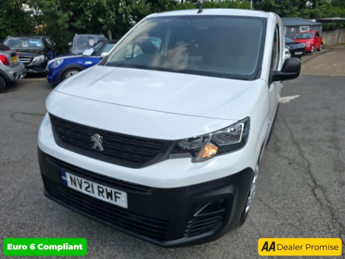 2025 Peugeot Partner