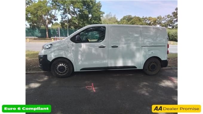 2025 Peugeot Expert