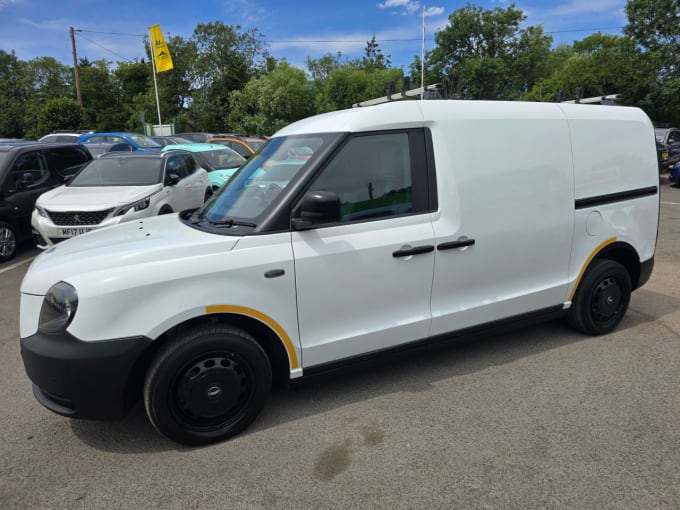 2025 Levc Vn5