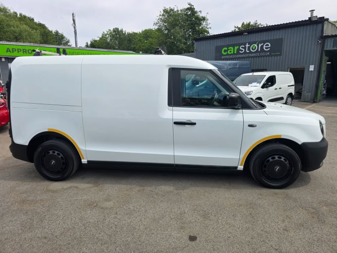 2025 Levc Vn5