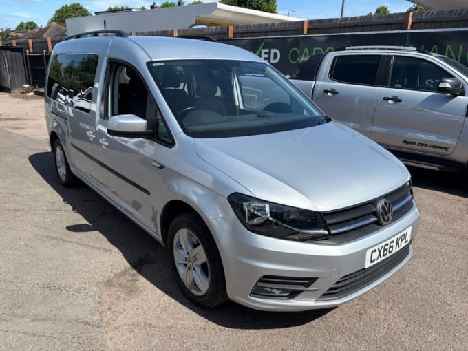 2025 Volkswagen Caddy Maxi Life