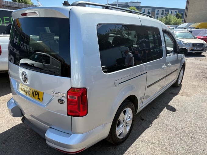 2025 Volkswagen Caddy Maxi Life